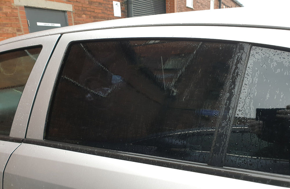 Vauxhall Corsa Club AC CDTI Door window glass passenger side rear